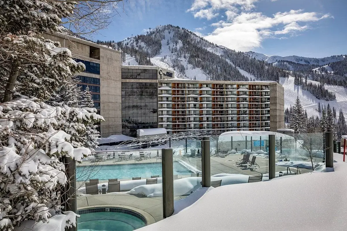 Snowbird Cliff House