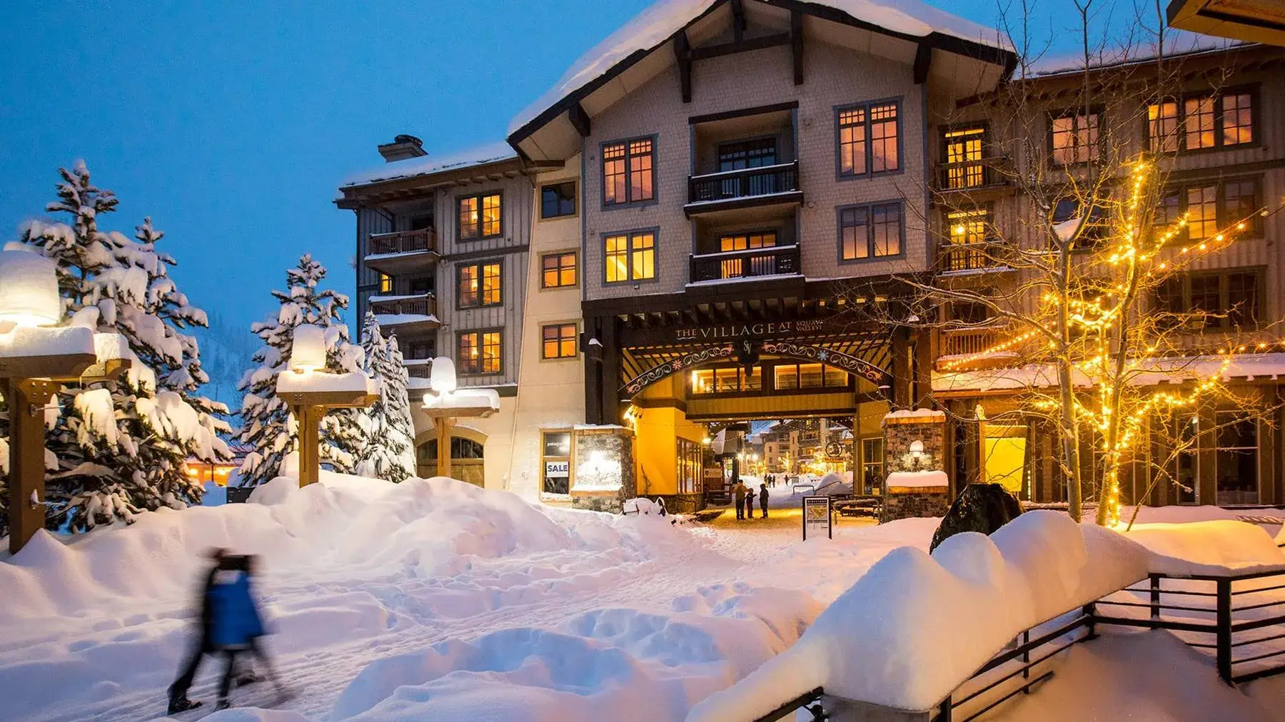 Palisades Tahoe Resort Lodging